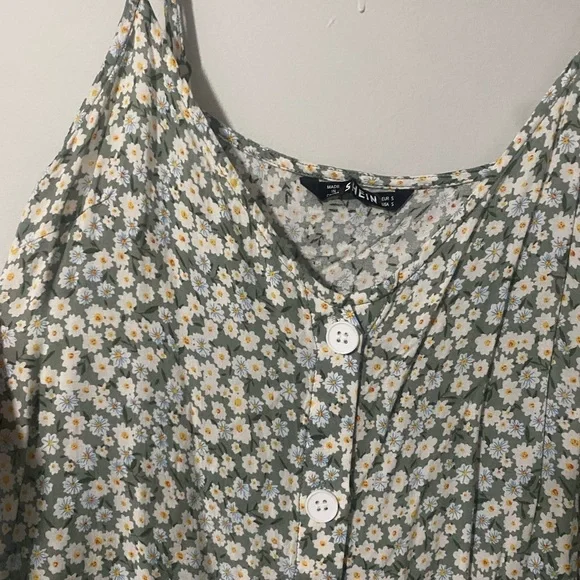 Shein Green Floral Mini Dress with Buttons - Picture 4 of 9